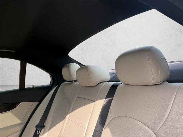 Used 2018 Mercedes-Benz C 300 Sedan image 16