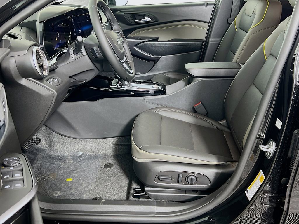 New 2026 Chevrolet Trax ACTIV w/ Driver Confidence Package image 32