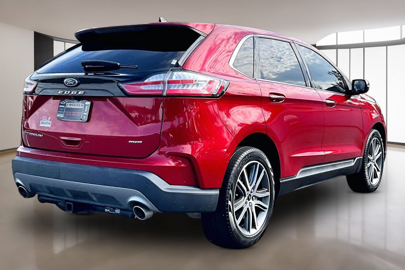 Used 2024 Ford Edge Titanium AWD/4WD image 7