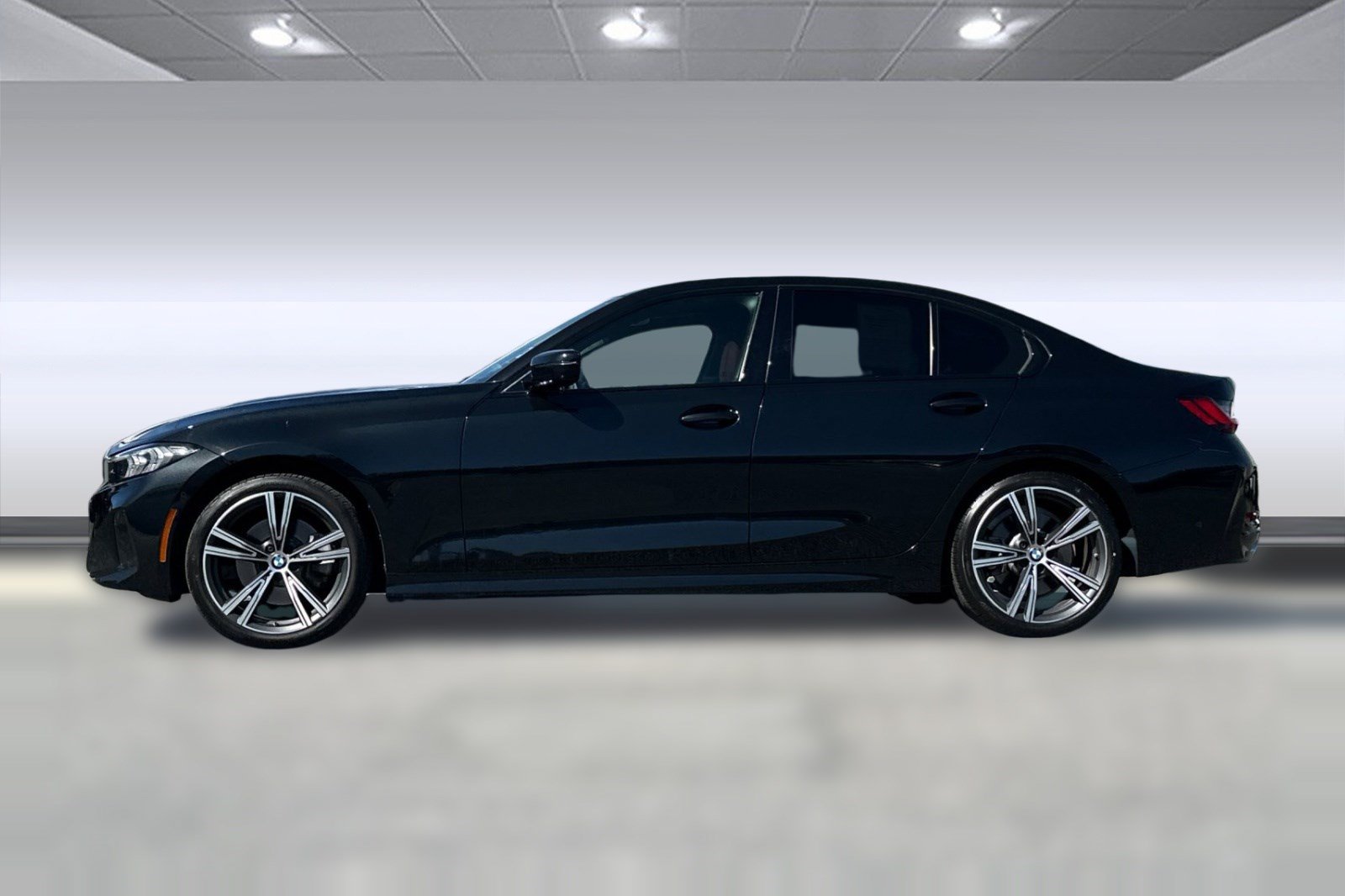 Certified 2023 BMW 330i Sedan w/ Premium Package RWD image 2