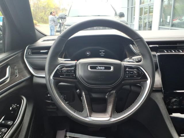 Certified 2023 Jeep Grand Cherokee L Overland AWD/4WD image 23