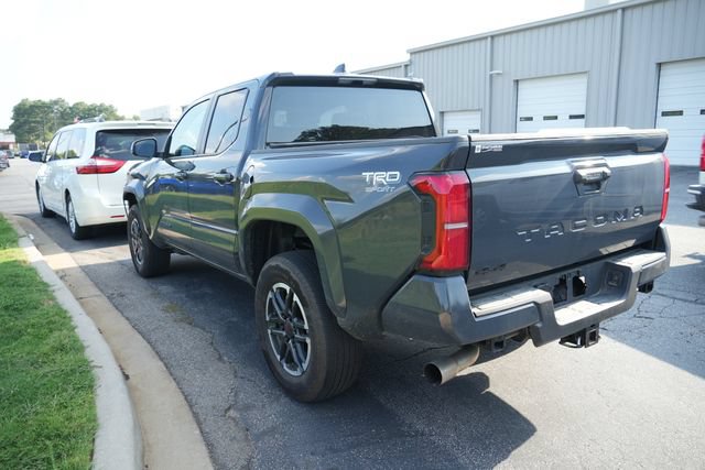 Used 2026 Toyota Tacoma TRD Sport AWD/4WD image 10