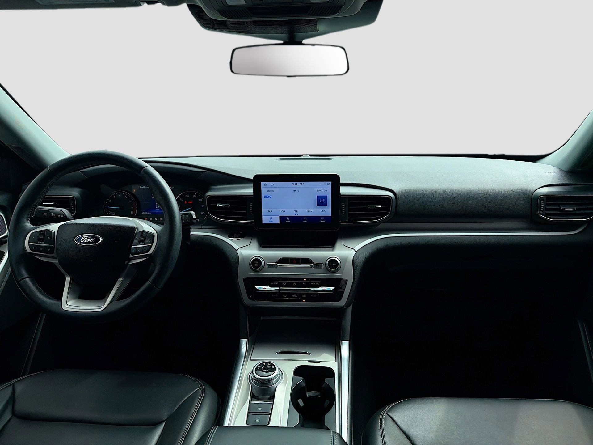 Used 2023 Ford Explorer XLT w/ Equipment Group 202A image 27