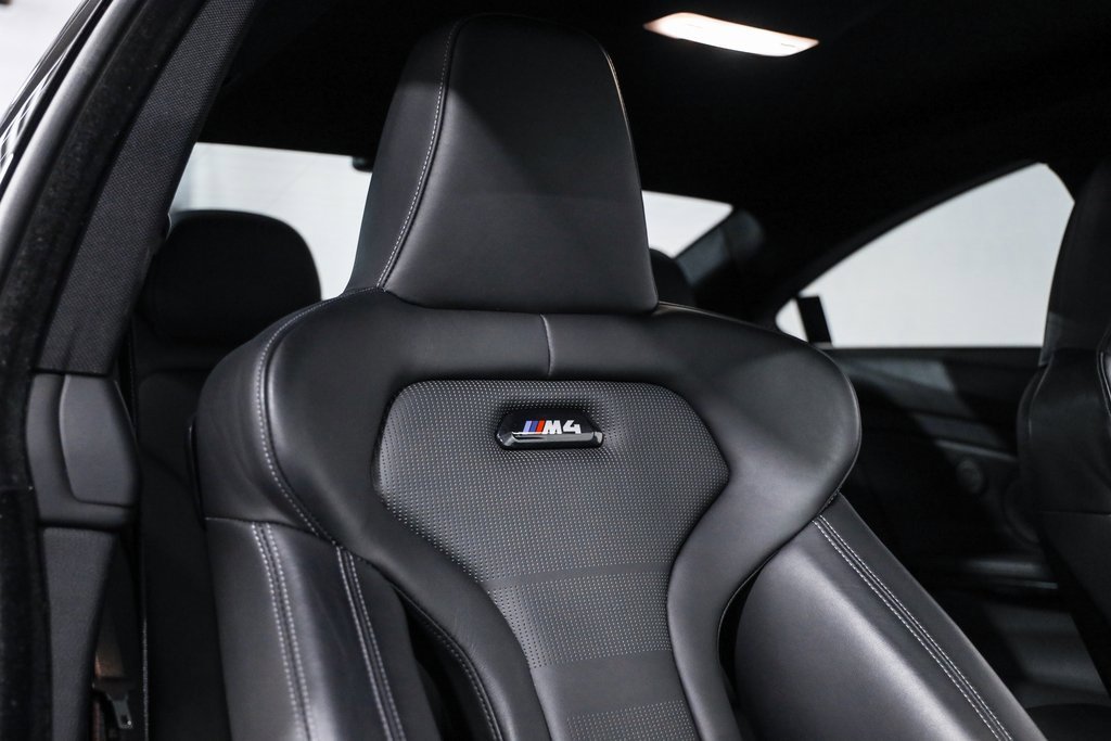 Used 2019 BMW M4 Coupe w/ Competition Package image 32