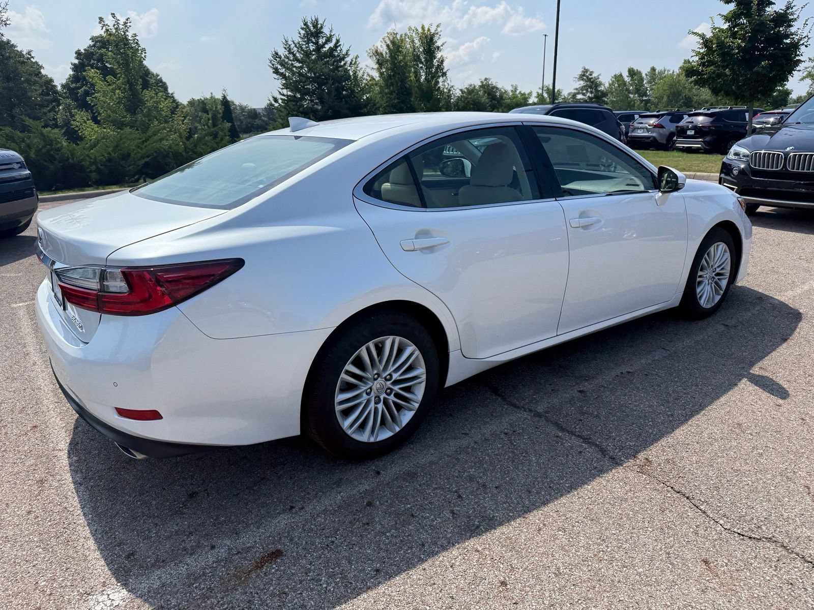 Used 2018 Lexus ES 350 w/ Premier Package FWD image 5