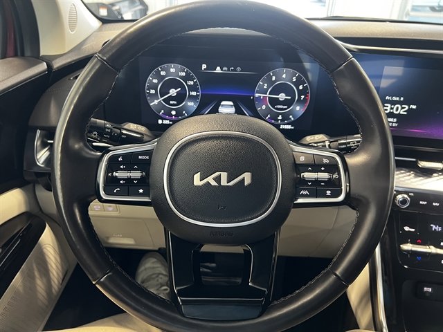 Used 2024 Kia Carnival SX Prestige image 40