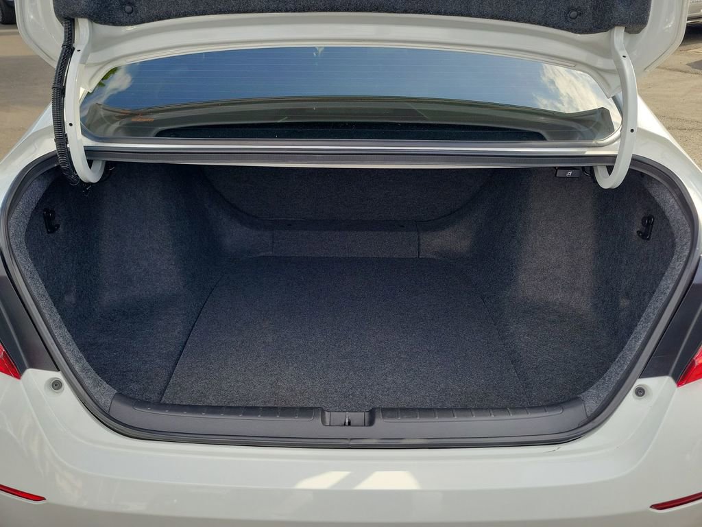 Used 2021 Honda Accord LX image 23
