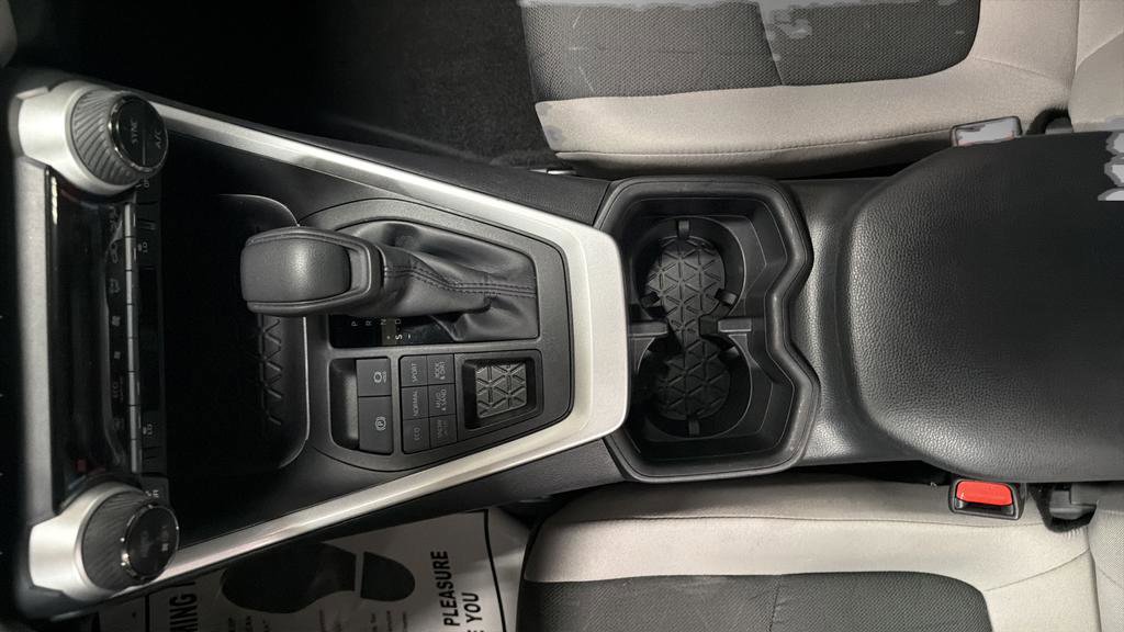 Used 2025 Toyota RAV4 XLE w/ Convenience Package AWD/4WD image 20