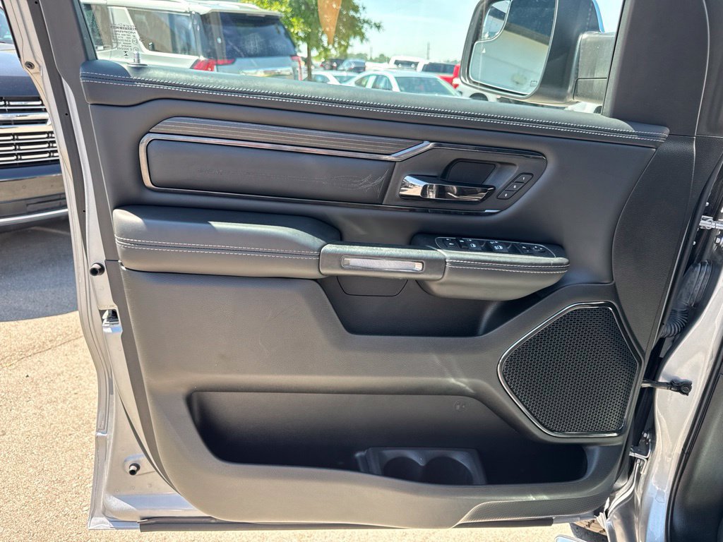 Used 2023 RAM 1500 Limited AWD/4WD image 10