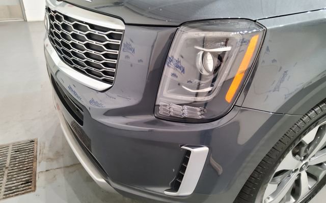 Used 2020 Kia Telluride EX w/ EX Premium Package image 6