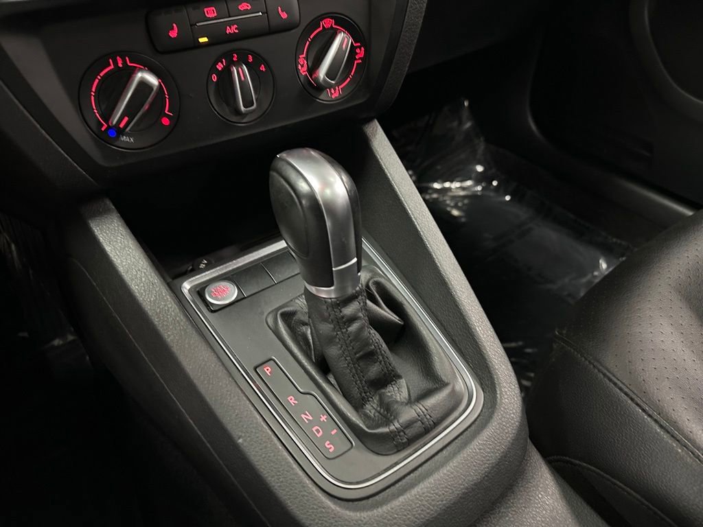 Used 2018 Volkswagen Jetta SE FWD image 21