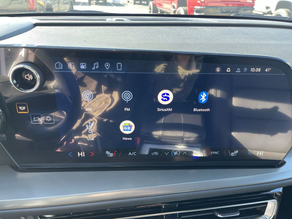 New 2026 Chevrolet Traverse LT w/ Driver Confidence Package image 16