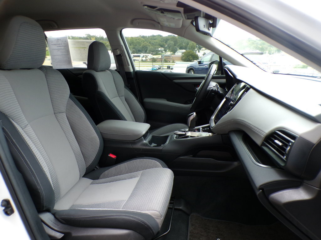 Used 2024 Subaru Outback Premium AWD/4WD image 15
