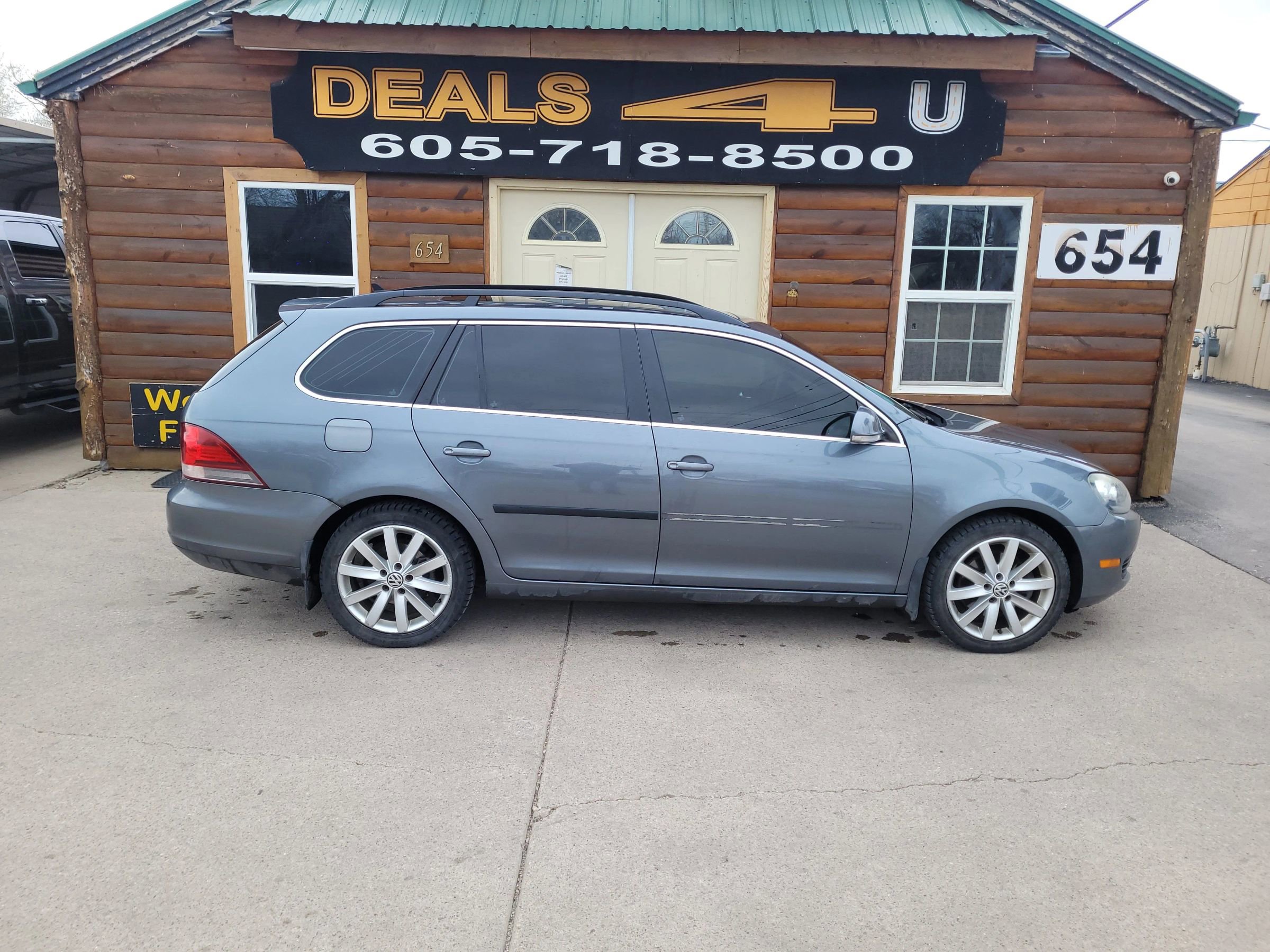 Used 2012 Volkswagen Jetta TDI image 2