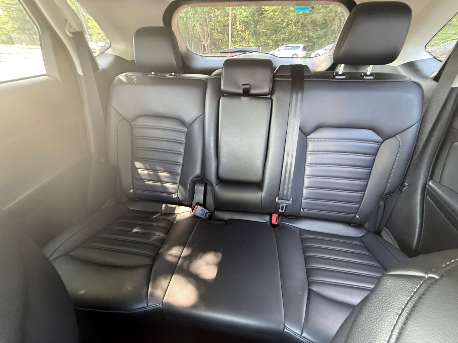 Used 2024 Ford Edge SEL image 38