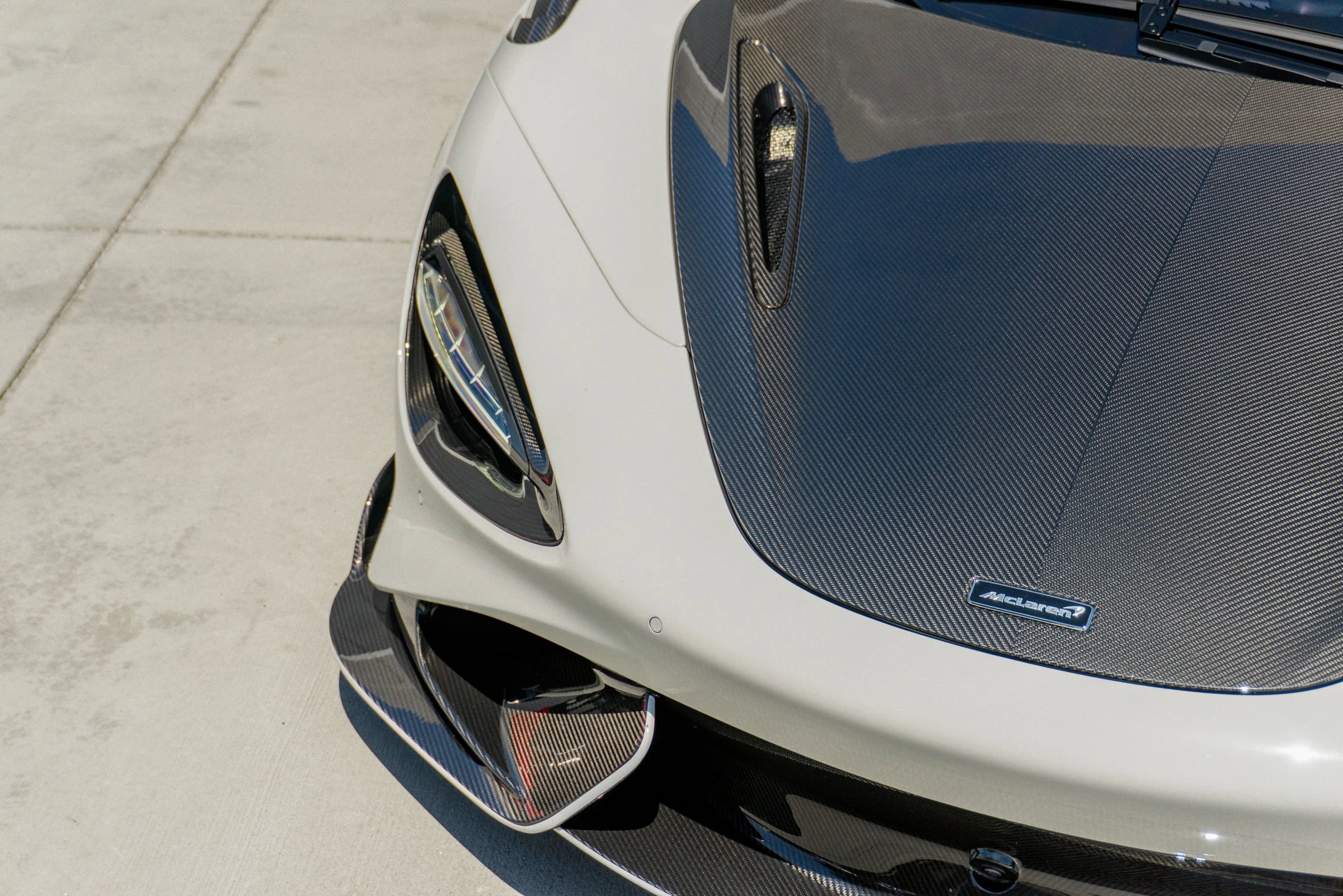 Used 2022 McLaren 765LT RWD image 30