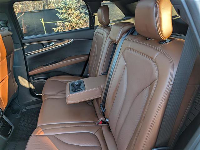 Used 2023 Lincoln Nautilus Reserve image 26