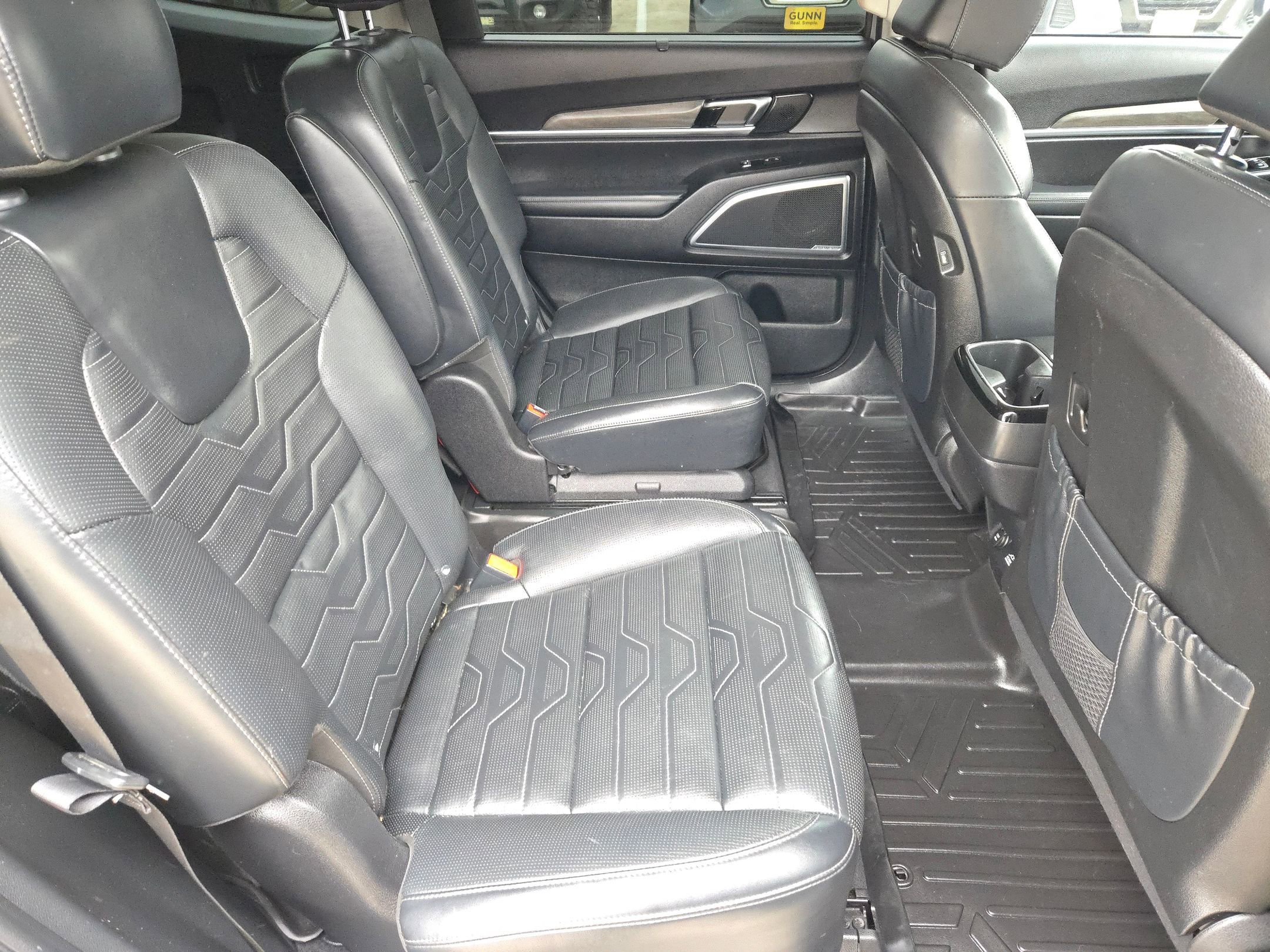 Used 2022 Kia Telluride SX w/ SX Prestige Package image 27