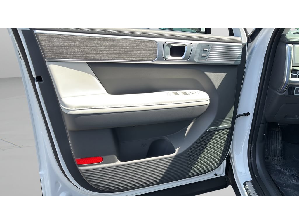 New 2026 Hyundai Santa Fe Calligraphy AWD/4WD image 7