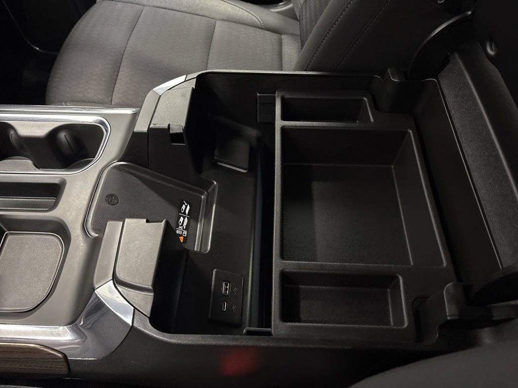 Used 2022 Chevrolet Silverado 1500 LT AWD/4WD image 19