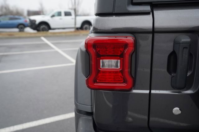 Used 2020 Jeep Wrangler Unlimited Sport image 42