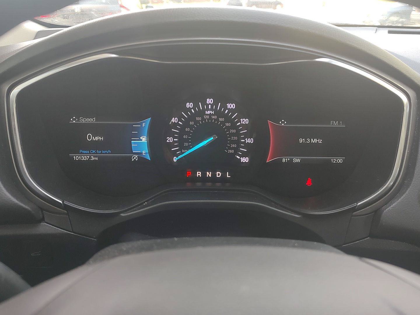 Used 2020 Ford Fusion SE FWD image 11