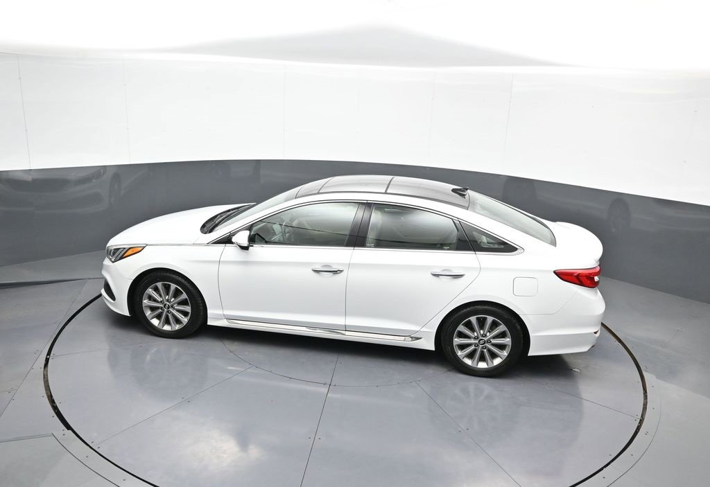 Used 2016 Hyundai Sonata Limited w/ Option Group 04 image 41