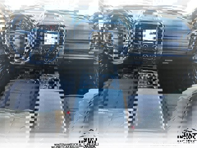 Used 2019 Ford Expedition XLT image 16