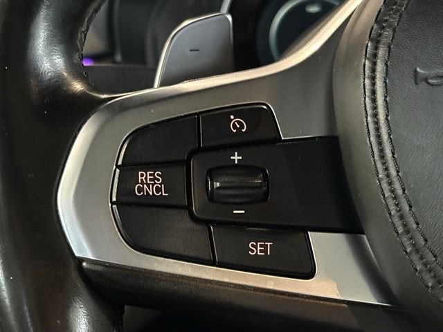 Used 2019 BMW 530e w/ M Sport Package image 28