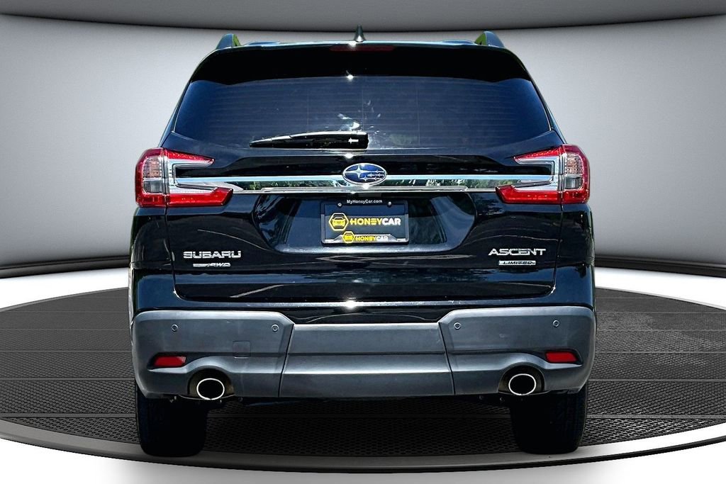 Used 2023 Subaru Ascent Limited w/ Technology Package AWD/4WD image 5