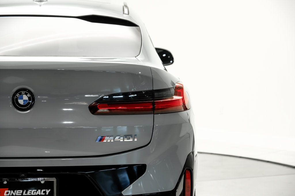 Used 2025 BMW X4 M40i w/ Premium Package AWD/4WD image 63