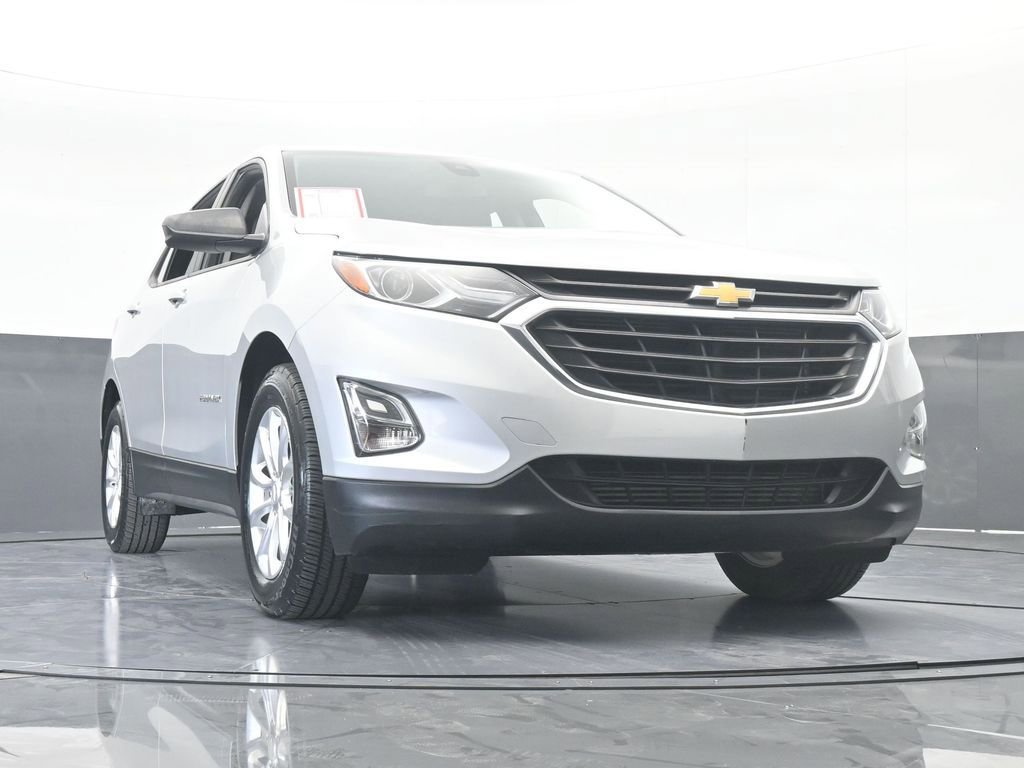 Used 2020 Chevrolet Equinox LS image 59