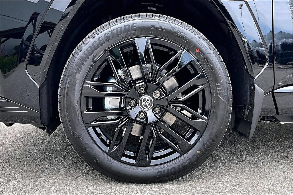 New 2026 Toyota RAV4 XSE AWD/4WD image 12