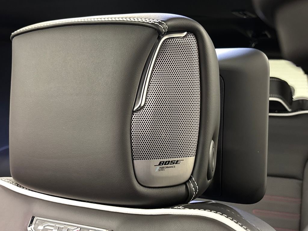 New 2026 GMC Yukon XL AT4 Ultimate w/ LPO, Floor Liner Package image 27