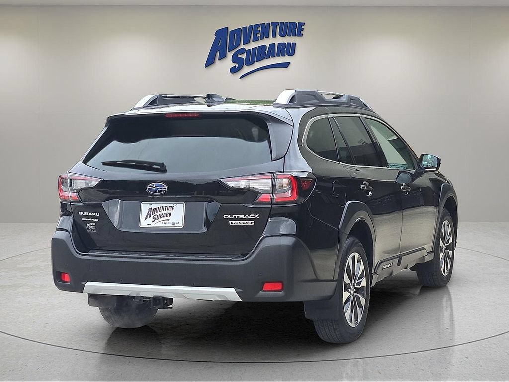 Certified 2025 Subaru Outback Touring AWD/4WD image 11