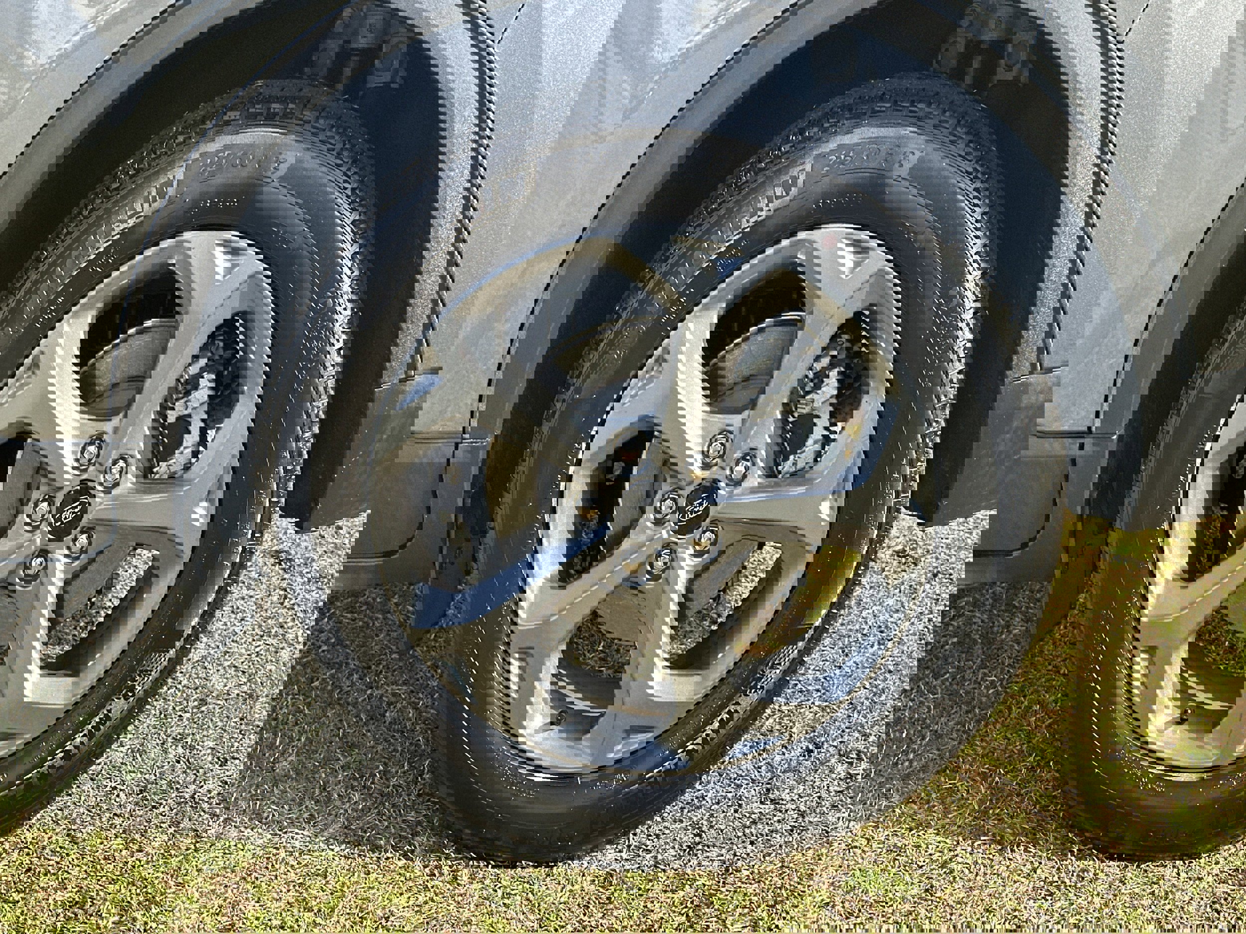 Used 2025 Ford Escape ST-Line image 19