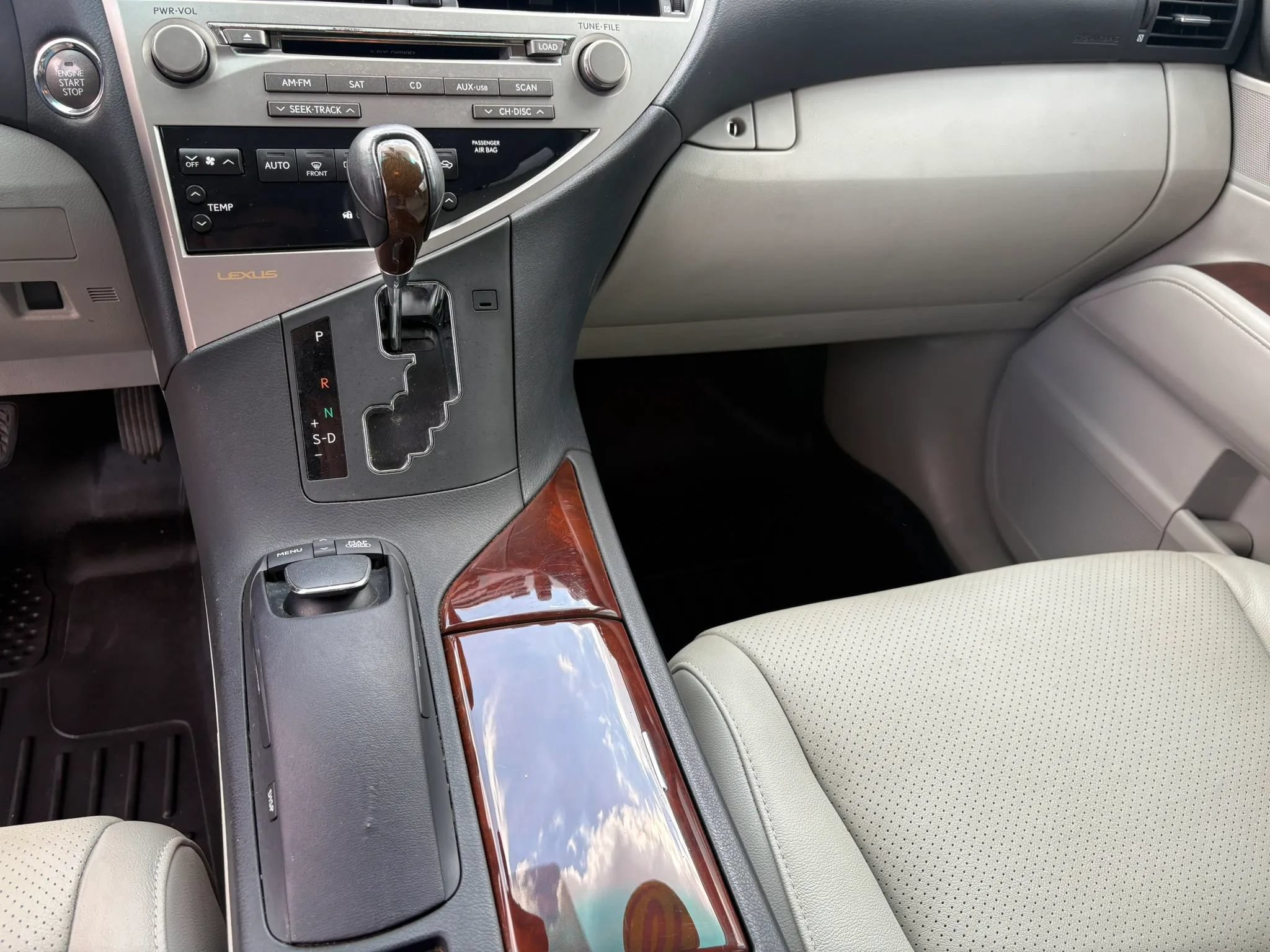 Used 2010 Lexus RX 350 2WD image 11