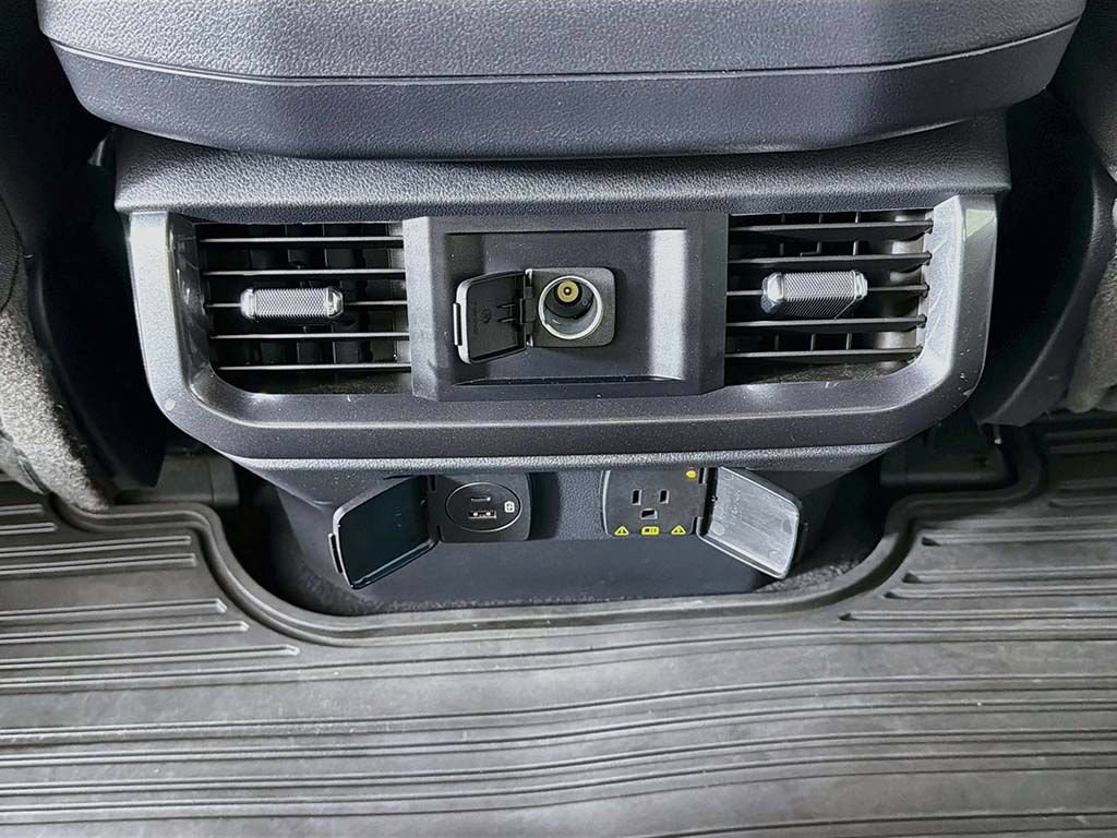 Used 2023 Ford F150 XLT w/ Equipment Group 302A High AWD/4WD image 39