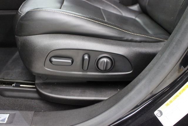 Used 2019 GMC Acadia SLT AWD/4WD image 27