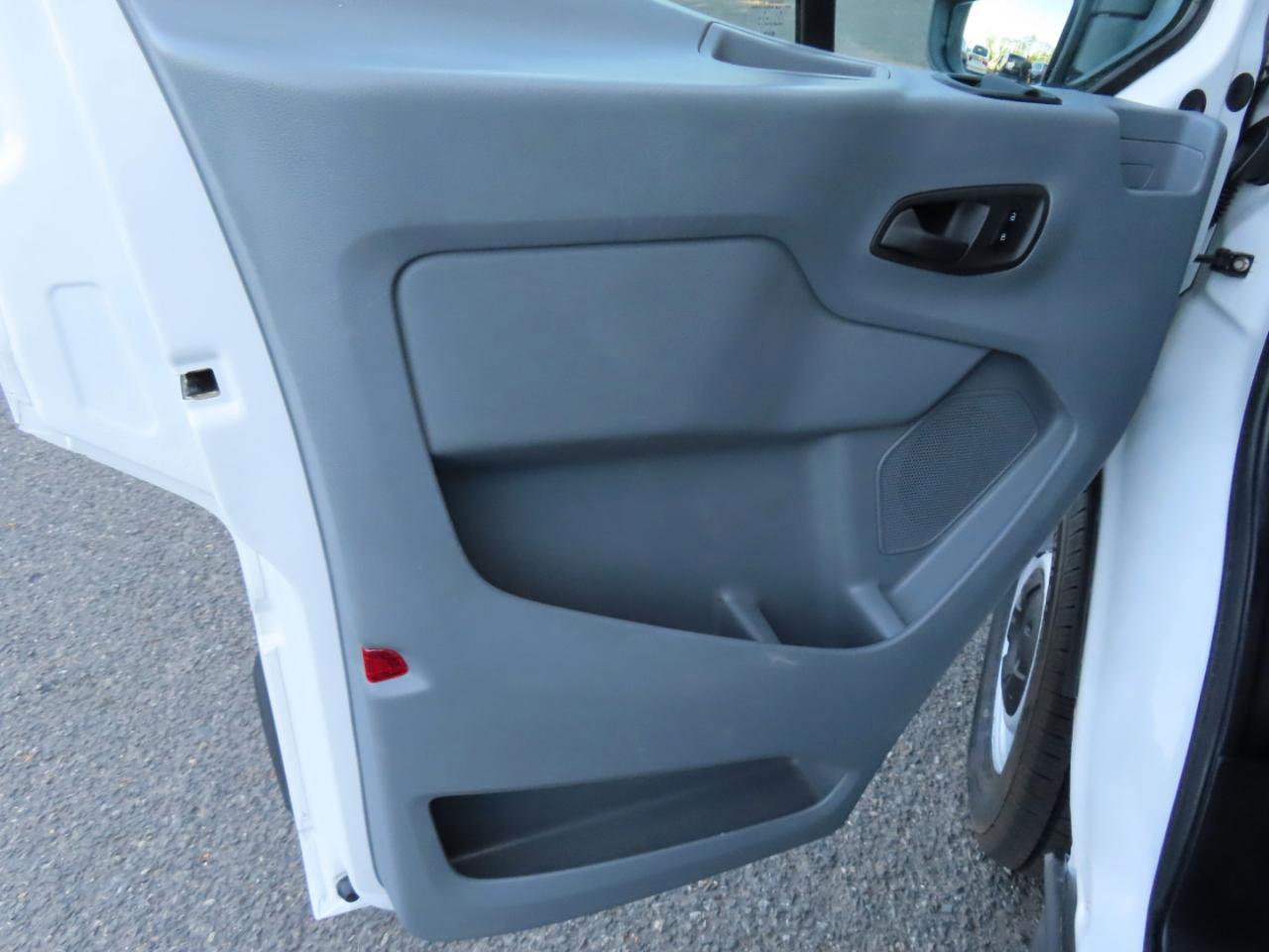 Used 2016 Ford Transit 150 130 Low Roof RWD image 19
