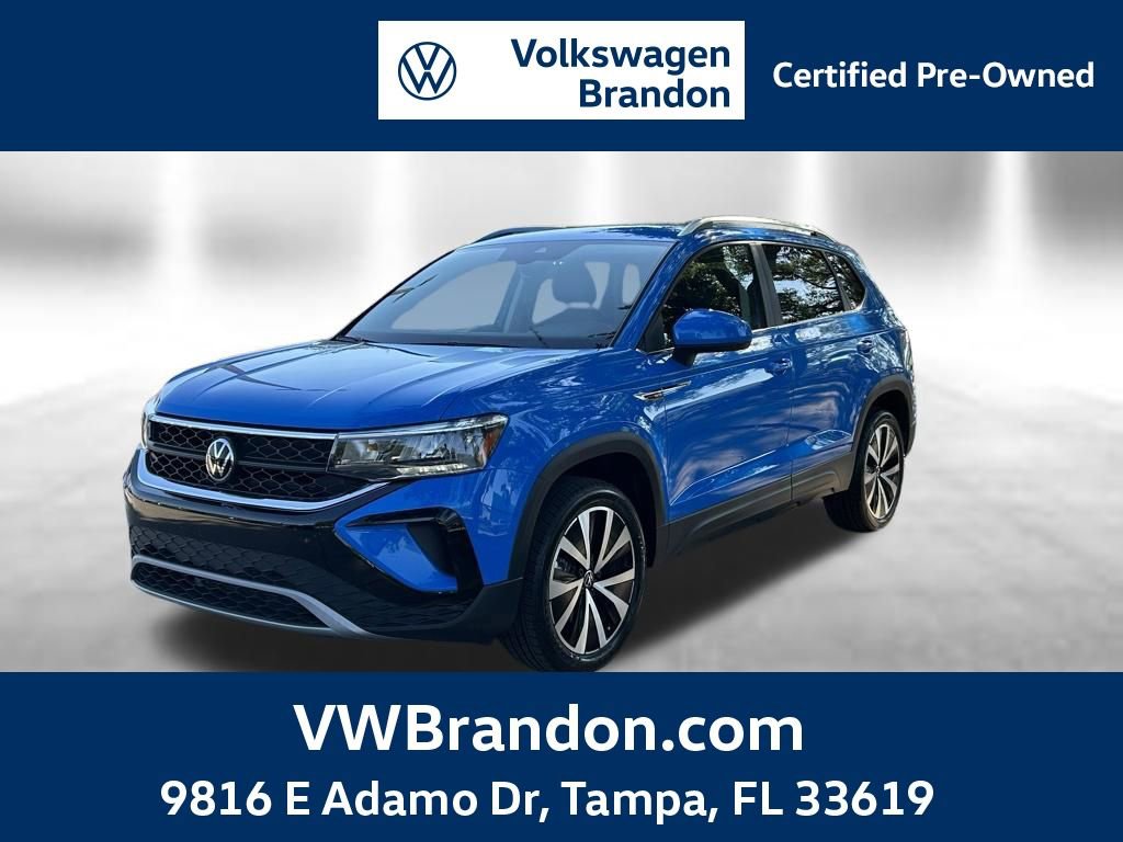 Certified 2023 Volkswagen Taos SE FWD image 1