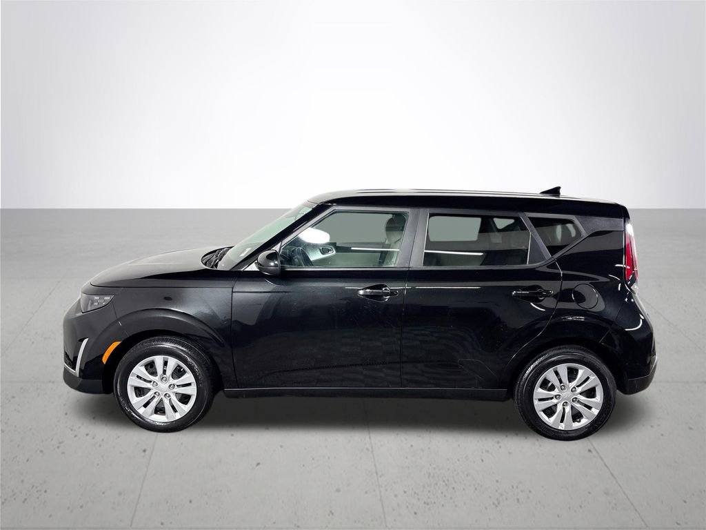 Certified 2023 Kia Soul LX image 10