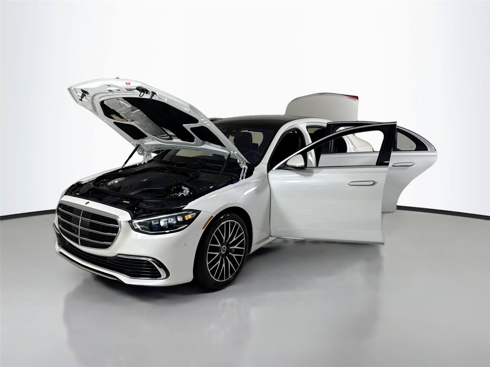 Used 2023 Mercedes-Benz S 500 4MATIC image 35