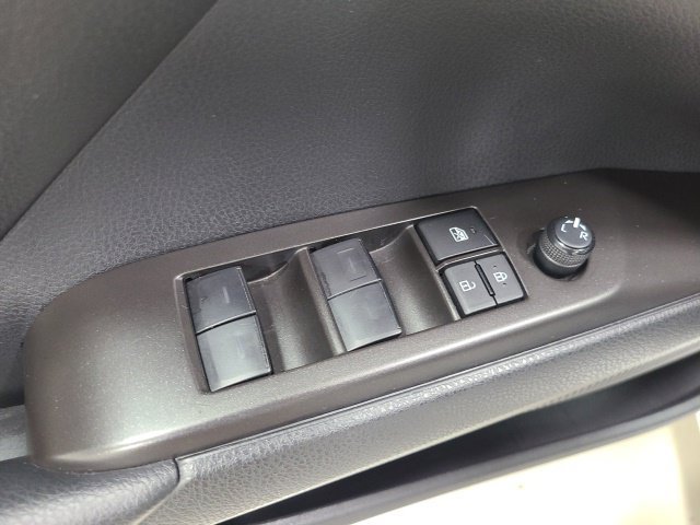Used 2024 Toyota Camry SE FWD image 22