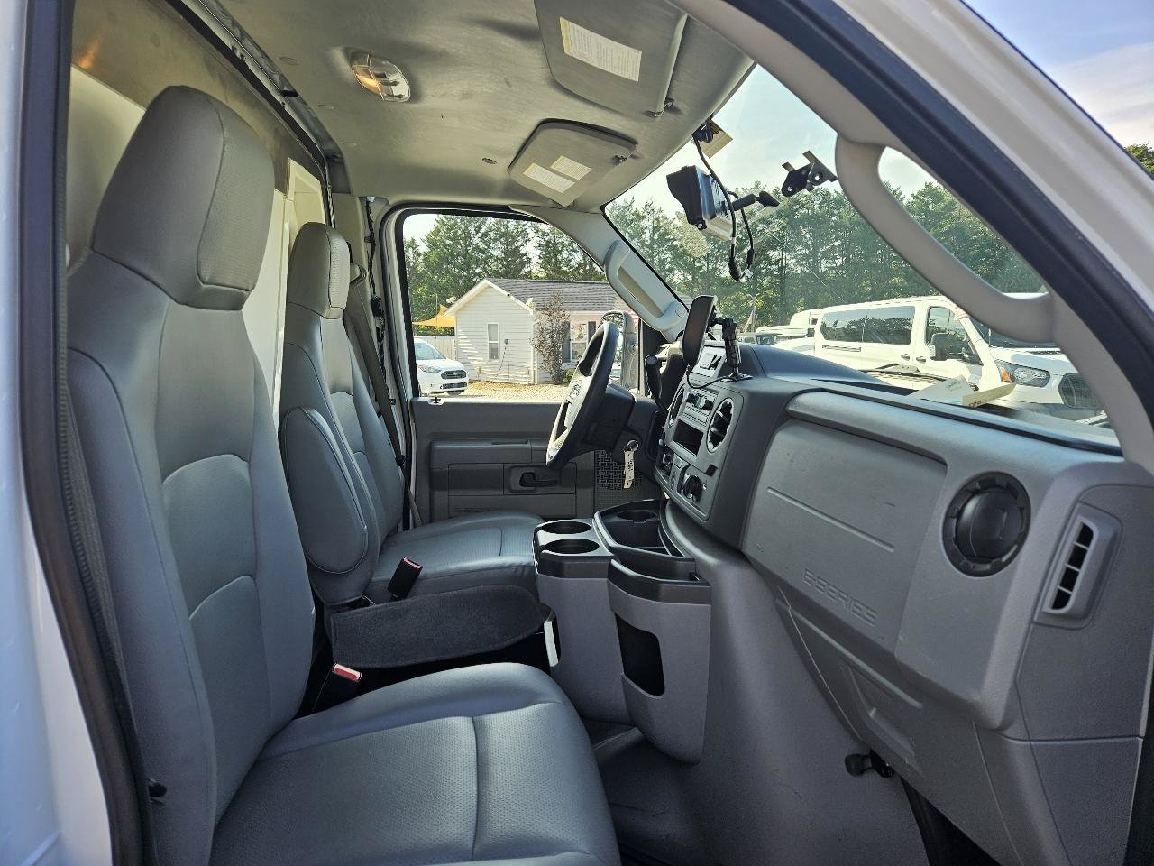 Used 2023 Ford E-350 and Econoline 350 Super Duty w/ Power Windows & Locks Group RWD image 17