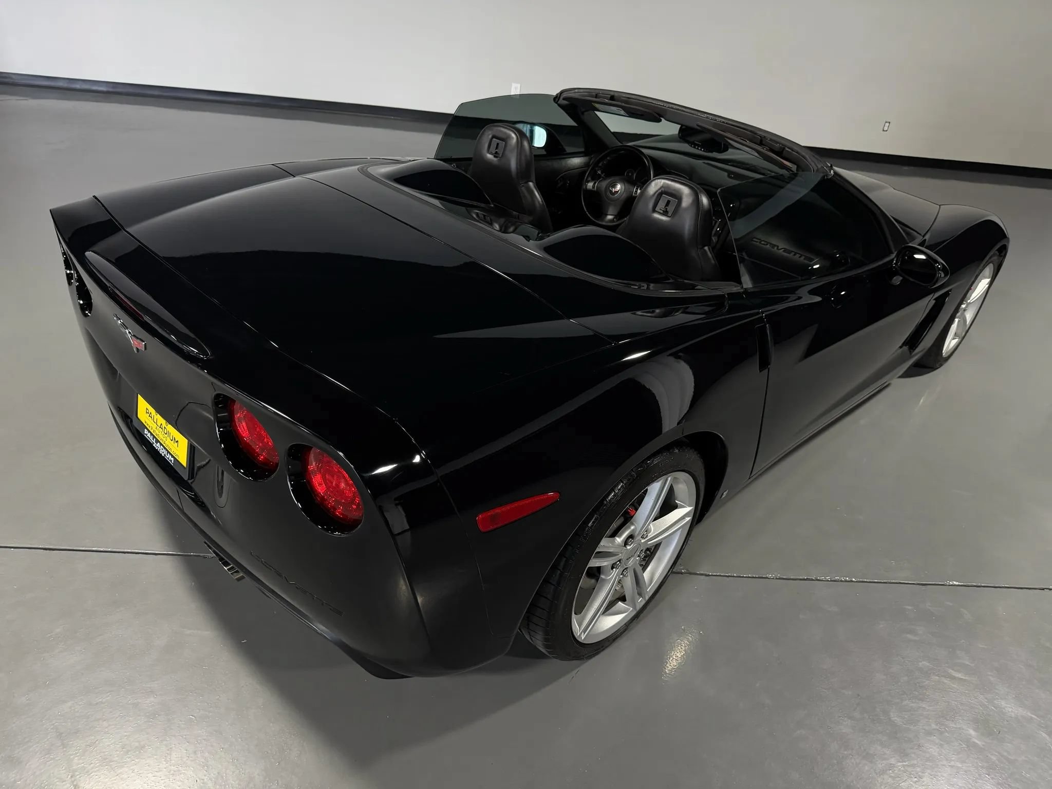 Used 2009 Chevrolet Corvette Convertible w/ Preferred Equipment Group RWD image 7