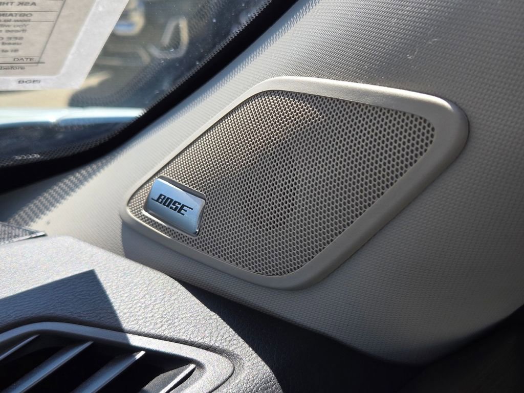 Used 2022 Nissan Pathfinder Platinum w/ Cargo Package image 29