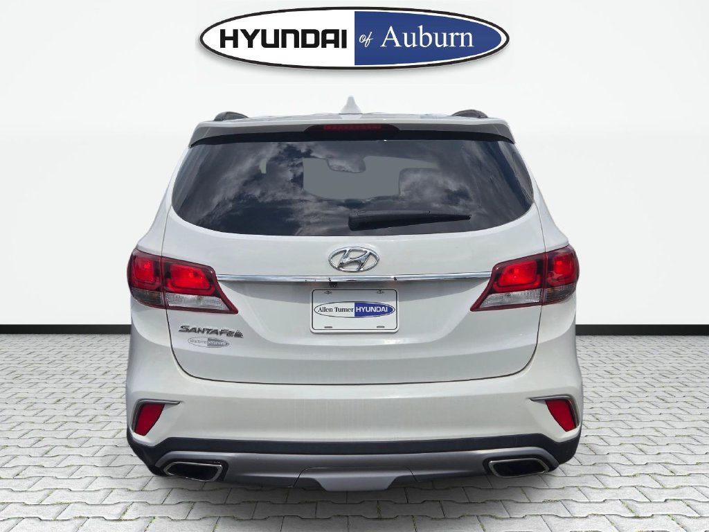 Used 2017 Hyundai Santa Fe SE FWD image 6