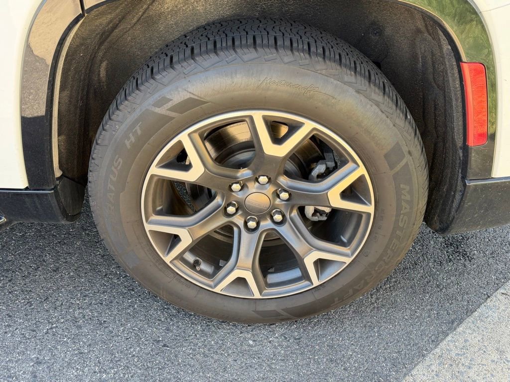 Certified 2024 Jeep Wagoneer Series III image 14