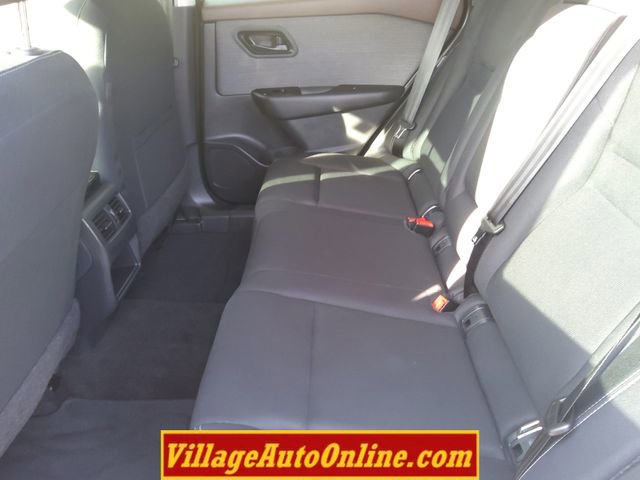 Used 2023 Nissan Rogue S AWD/4WD image 23